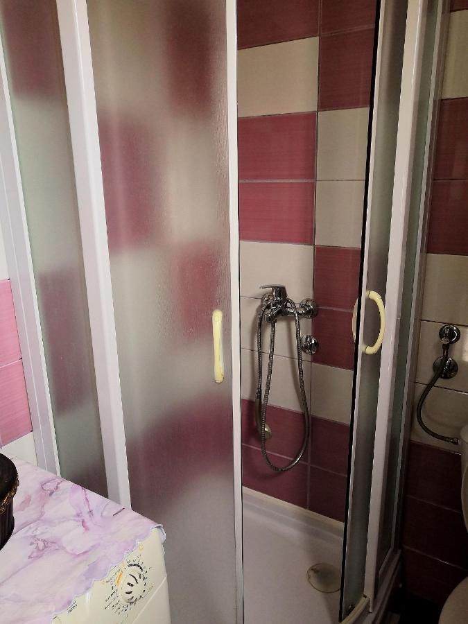 Апартаменты Apartman Sunny Цетине Экстерьер фото