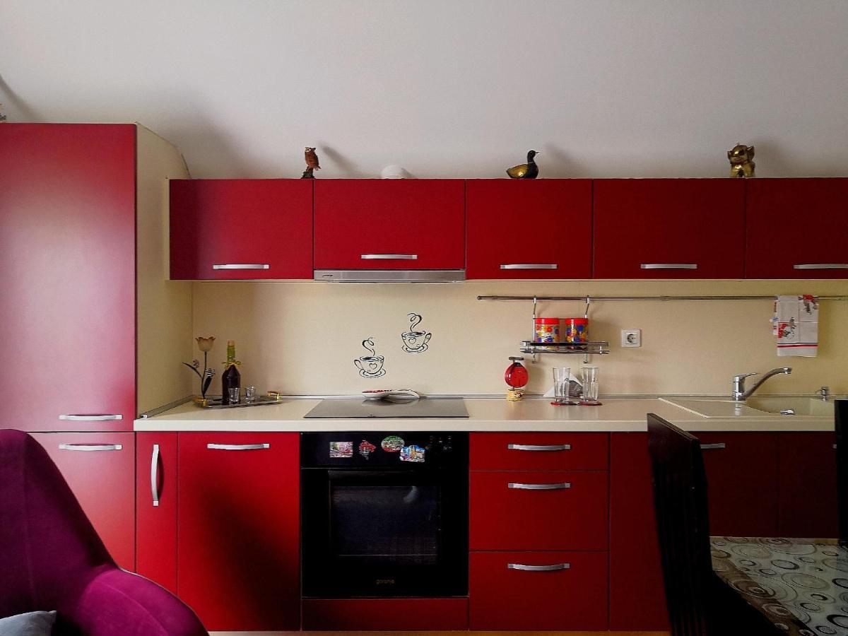 Апартаменты Apartman Sunny Цетине Экстерьер фото